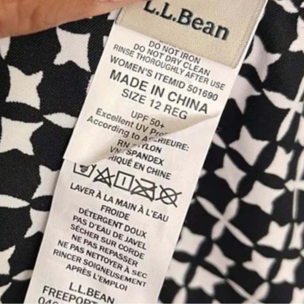 LL Bean ✘ Black Diamonds One Piece UPF Crossover Geometric Slimming Swim Suit - Picture 5 of 5